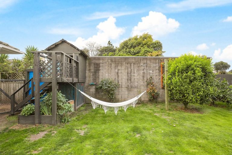Photo of property in 3 Amokura Street, Fairy Springs, Rotorua, 3015