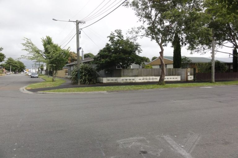 Photo of property in 71 Mathesons Road, Phillipstown, Christchurch, 8011