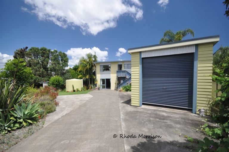 Photo of property in 16 Mariner Cove Road, Tinopai, Matakohe, 0593