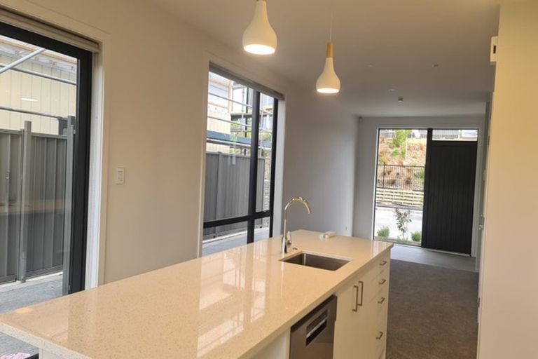 Photo of property in 44 Koreke Close, Kenepuru, Porirua, 5022