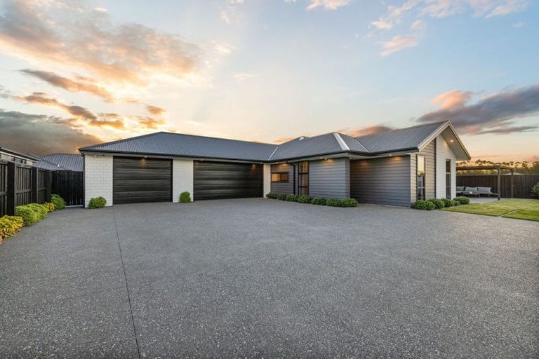 Photo of property in 147 Johns Road, Rangiora, 7400