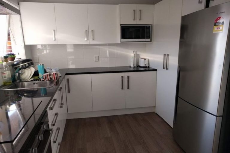 Photo of property in 15 Idlewild Avenue, Mangere, Auckland, 2022