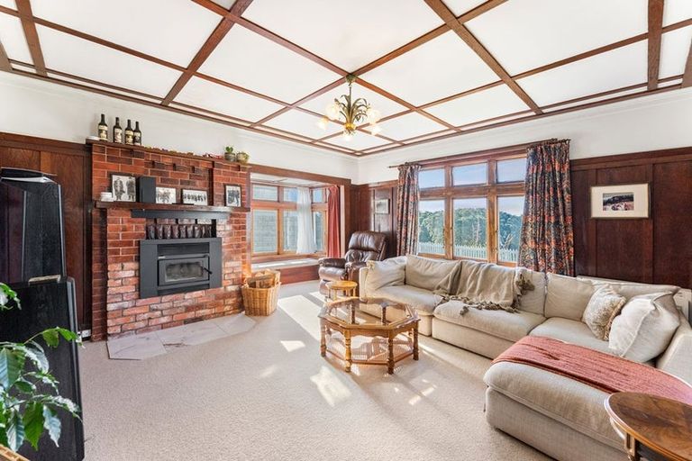 Photo of property in 68 Whiteley Street, Moturoa, New Plymouth, 4310