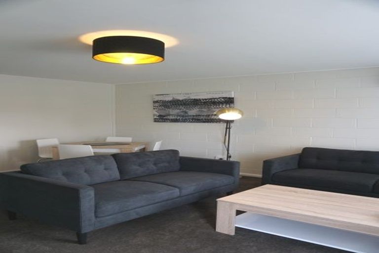 Photo of property in 25 Nursery Road, Phillipstown, Christchurch, 8011