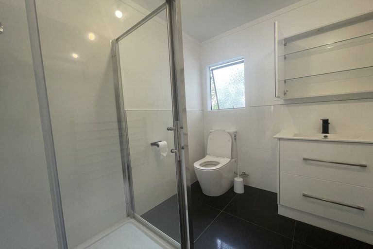 Photo of property in 1/11 Ranui Station Road, Ranui, Auckland, 0612