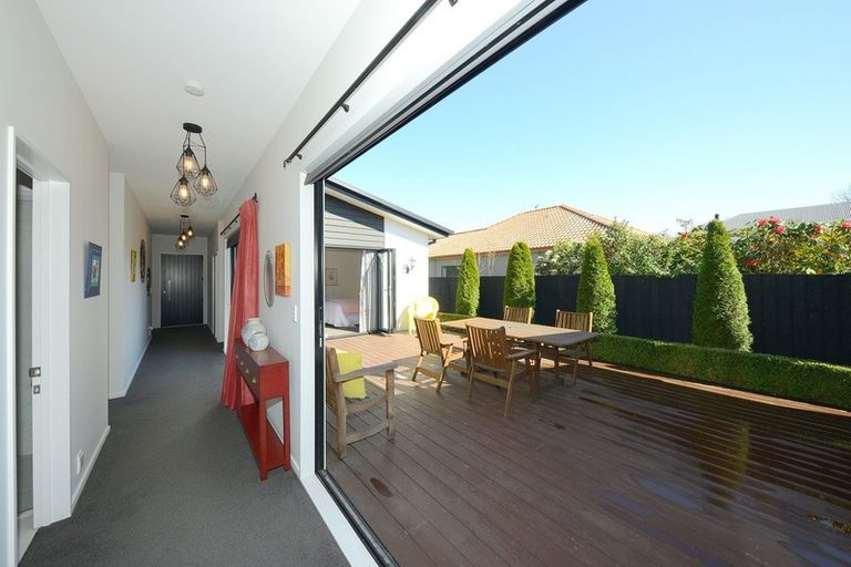 Photo of property in 26 Hamilton Avenue, Ilam, Christchurch, 8041