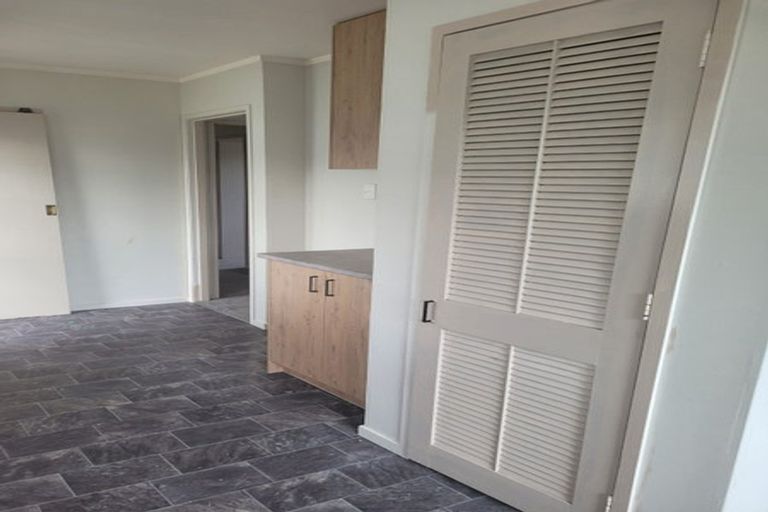 Photo of property in 16a Matthew Place, Kawaha Point, Rotorua, 3010