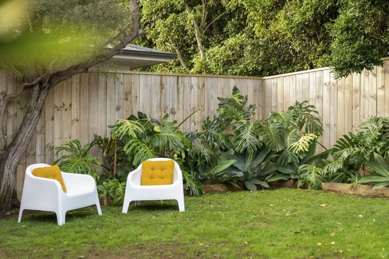 Photo of property in 60 Holmes Road, Manurewa, Auckland, 2102