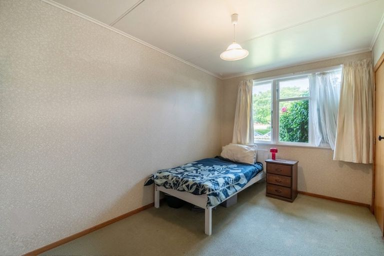 Photo of property in 73 Greenslade Crescent, Northcote, Auckland, 0627