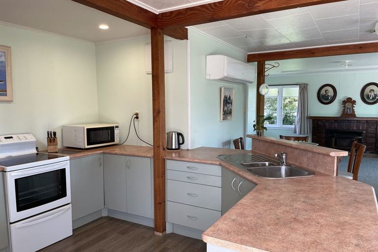 Photo of property in 7 Shoemaker Road, Waipu, 0510