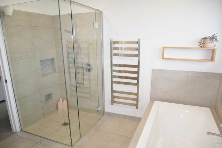 Photo of property in 203 Knowles Street, St Albans, Christchurch, 8052