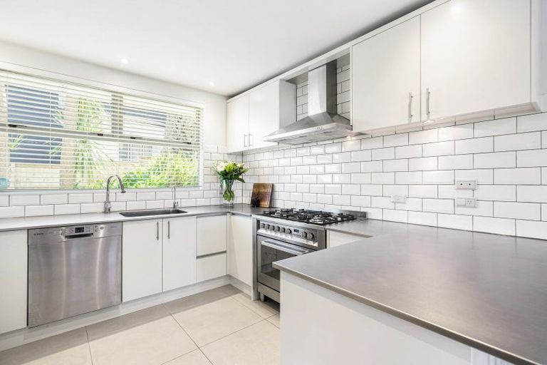 Photo of property in 75a Arthur Street, Onehunga, Auckland, 1061