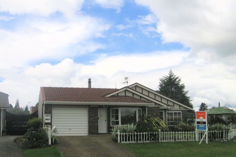 Photo of property in 22 Tumene Drive, Owhata, Rotorua, 3010