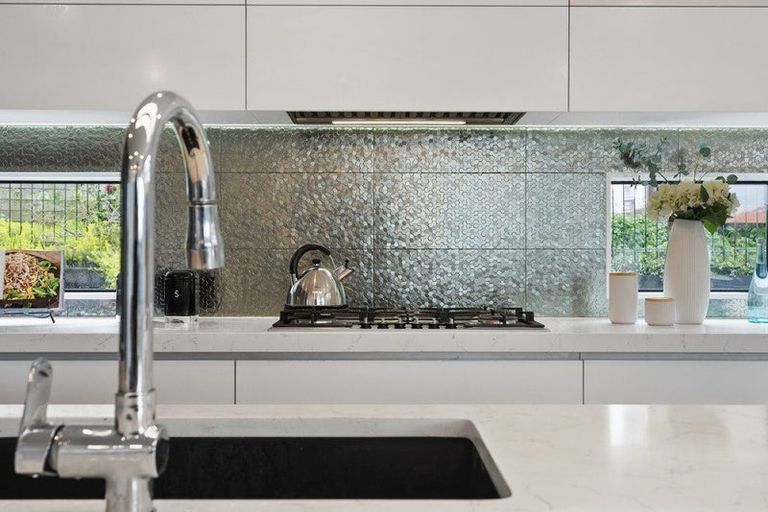 Photo of property in 13 Jack Hawken Lane, Silverdale, 0932