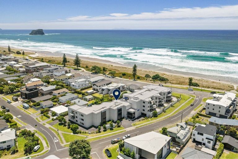 Photo of property in 301/178 Marine Parade, Mount Maunganui, 3116
