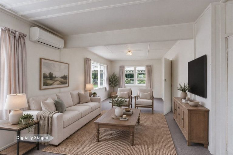 Photo of property in 44 Atkins Road, Otaki, 5583