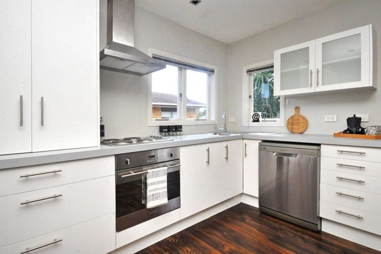 Photo of property in 40 Centreway Road, Orewa, 0931