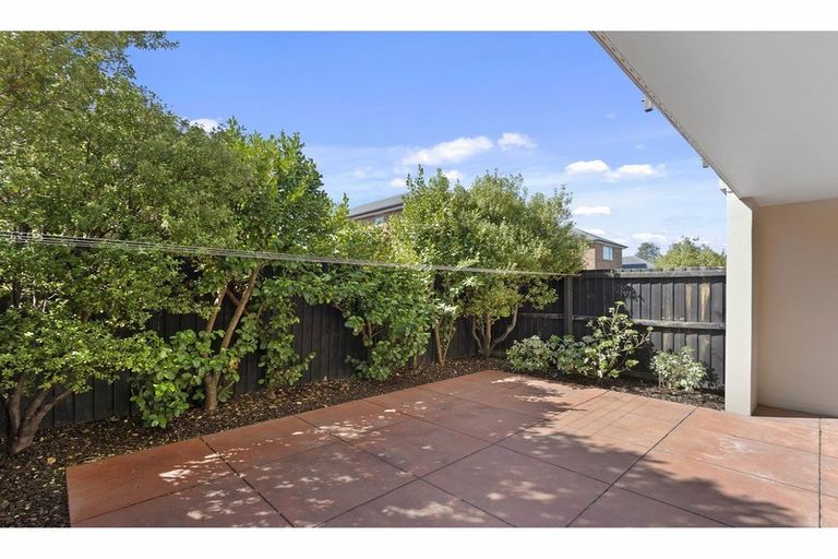 Photo of property in 6/63 Brockworth Place, Riccarton, Christchurch, 8011