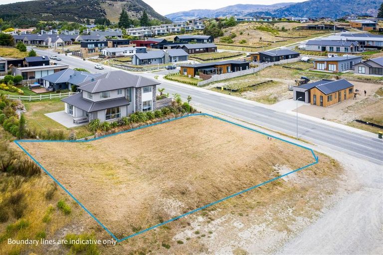 Photo of property in 214 Aubrey Road, Wanaka, 9305