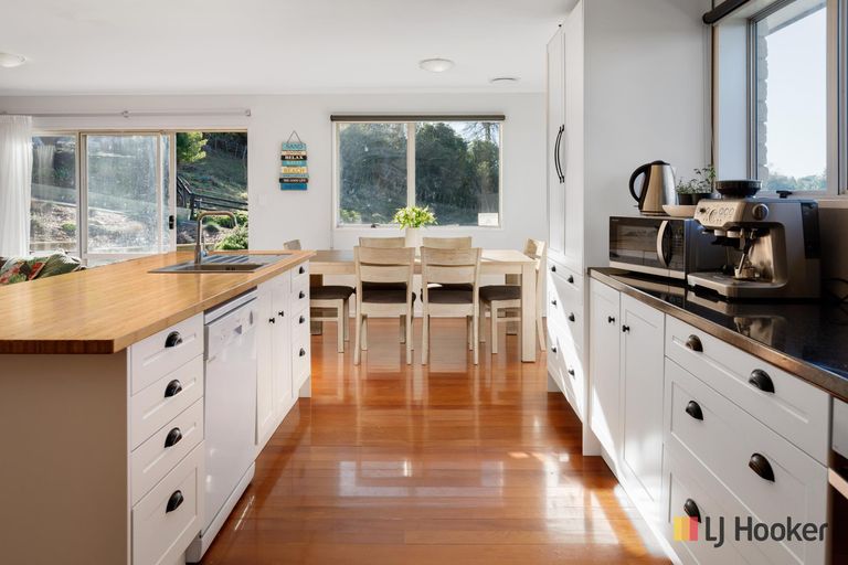 Photo of property in 787 State Highway 2, Tanners Point, Katikati, 3170