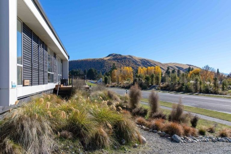Photo of property in 39 D'archiac Drive, Lake Tekapo, 7999
