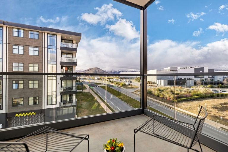 Photo of property in 301/34 Red Oaks Drive, Frankton, Queenstown, 9300