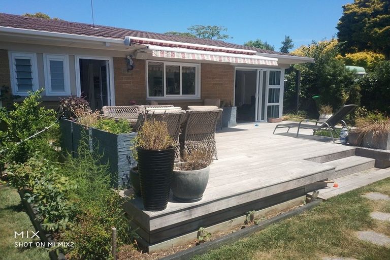 Photo of property in 2/1 Willow Way, Sunnyhills, Auckland, 2010