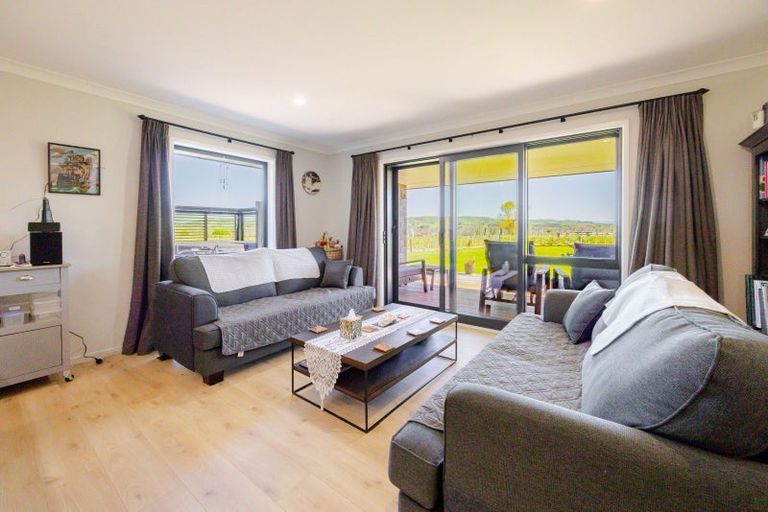 Photo of property in 3 Chamberry Drive, Waipukurau, 4282