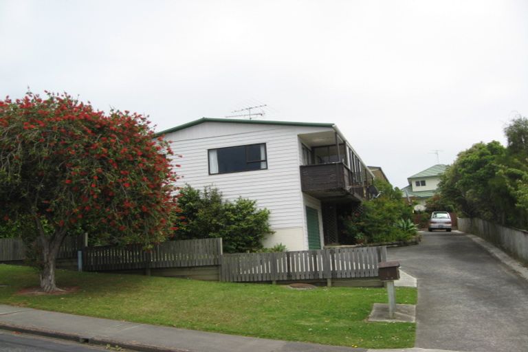 Photo of property in 8b Ladies Mile, Manly, Whangaparaoa, 0930