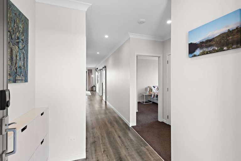 Photo of property in 3 George Street, Bulls, 4818