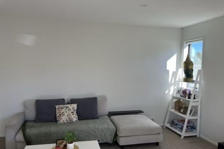 Photo of property in 5 Te Mura Crescent, Takanini, 2112
