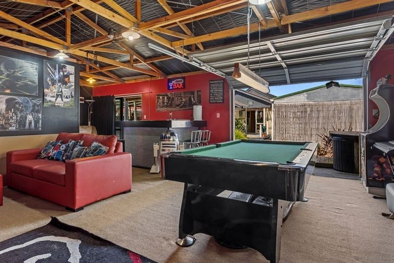 Photo of property in 19 Arran Crescent, Woolston, Christchurch, 8062