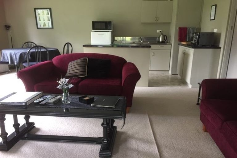 Photo of property in 910 Park Road South, Longlands, Hastings, 4172