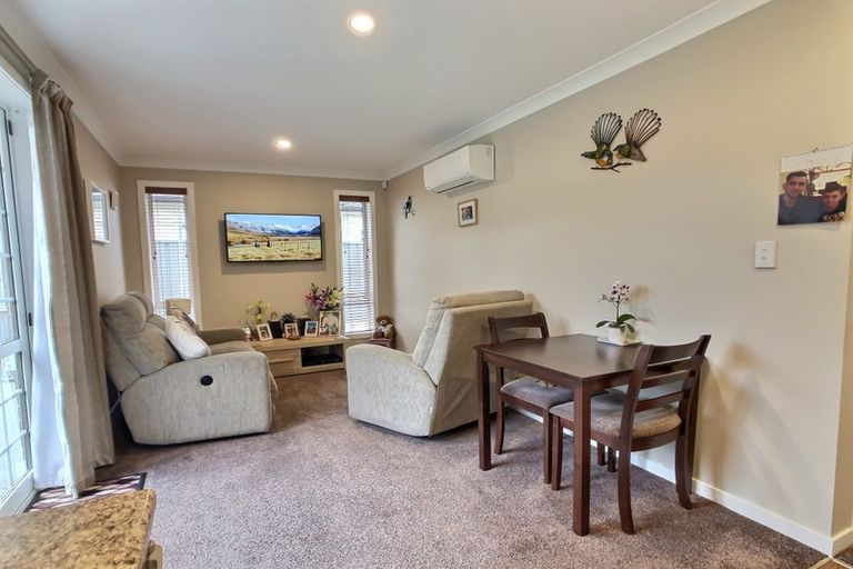 Photo of property in 4 Rakaia Way, Poraiti, Napier, 4112