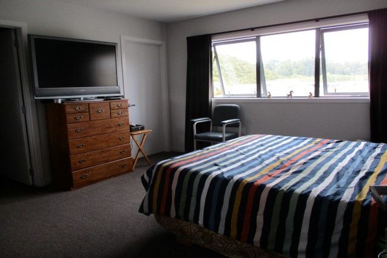 Photo of property in 17 Rochfort Crescent, Pyes Pa, Tauranga, 3112