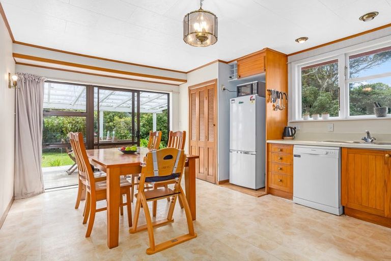 Photo of property in 169 Conclusion Street, Ascot Park, Porirua, 5024