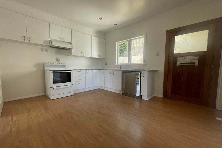 Photo of property in 52 Wilberforce Street, Miramar, Wellington, 6022