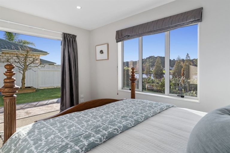 Photo of property in 39 Scoria Close, Pyes Pa, Tauranga, 3112