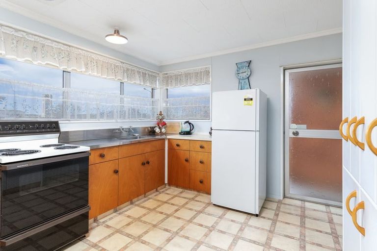 Photo of property in 142 Queen Street, Waimate, 7924