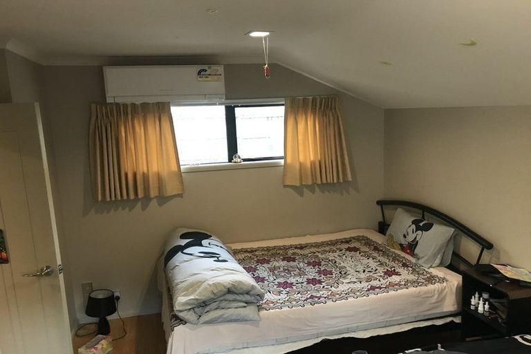 Photo of property in 25 Packspur Drive, Flat Bush, Auckland, 2016