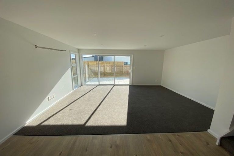 Photo of property in 162b Navigation Drive, Whitby, Porirua, 5024