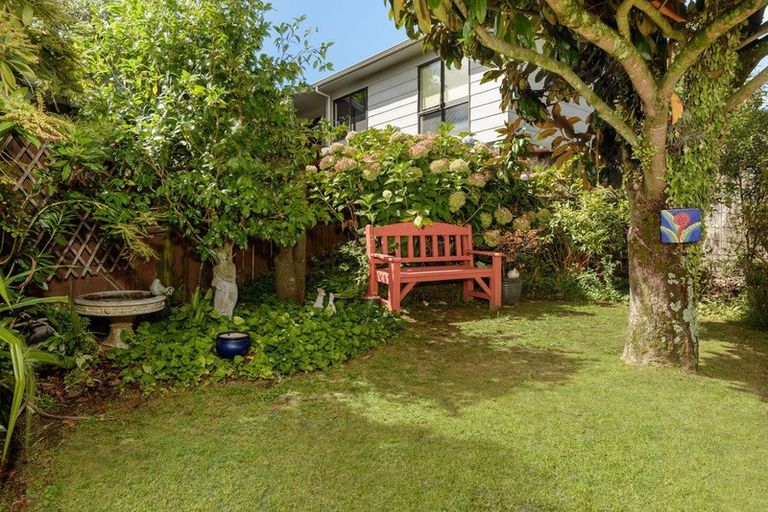 Photo of property in 20 Muir Place, Te Puke, 3119