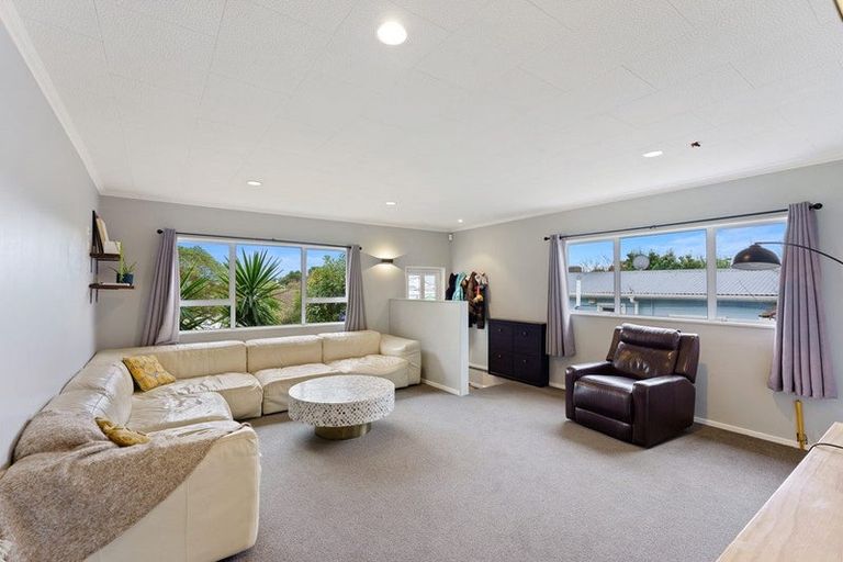 Photo of property in 33 Margaret Road, Raumati Beach, Paraparaumu, 5032