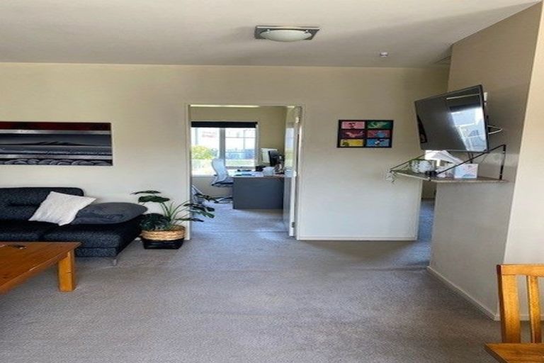 Photo of property in Monterey Apartments, 53/232 Middleton Road, Glenside, Wellington, 6037