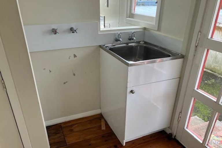 Photo of property in 53 Mill Road, Lower Vogeltown, New Plymouth, 4310