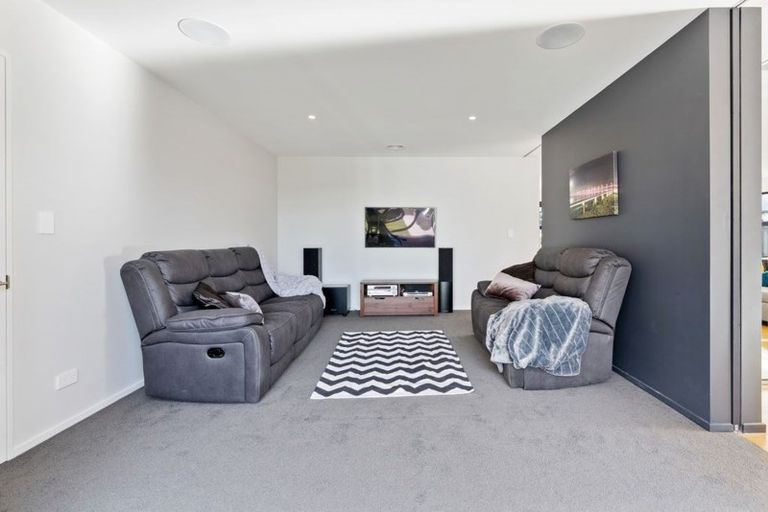 Photo of property in 31 Kingsdowne Drive, West Melton, 7618