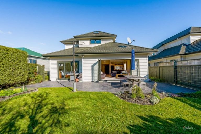 Photo of property in 9 Heretaunga Street, Petone, Lower Hutt, 5012