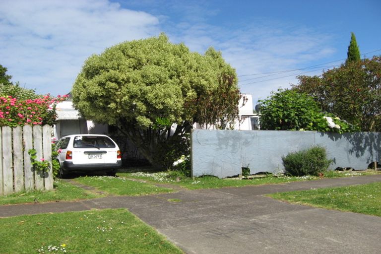 Photo of property in 12 Andes Avenue, Mangere Bridge, Auckland, 2022