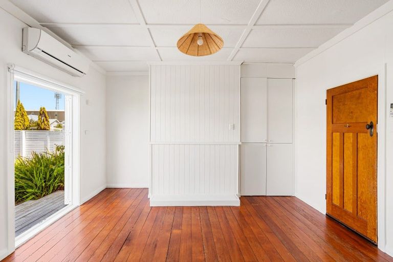 Photo of property in 8/2 Mcvay Street, Napier South, Napier, 4110