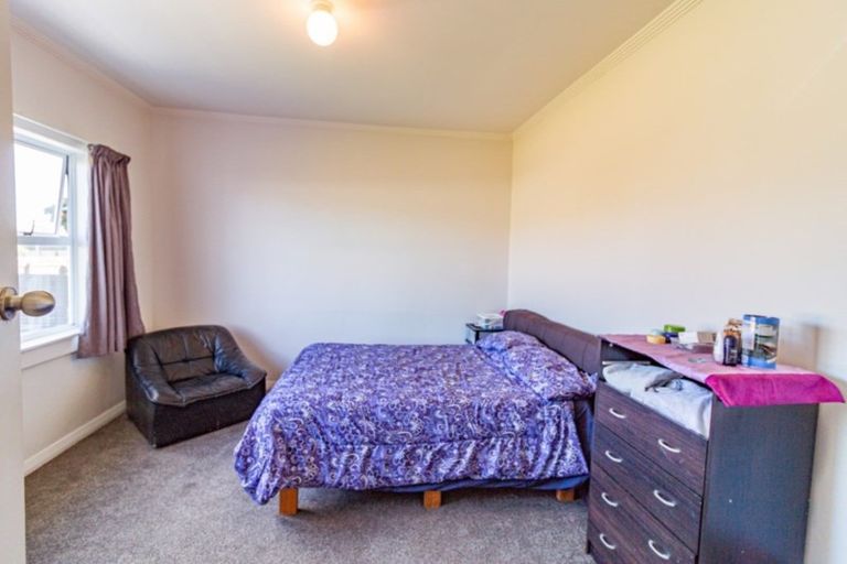 Photo of property in 206 Puriri Street, Castlecliff, Whanganui, 4501